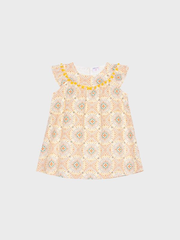 Robe d'été avec motifs mandalas pour bébés filles, boutique de vêtements pour enfants à Saint Martin en Haut dans les Monts du Lyonnais.