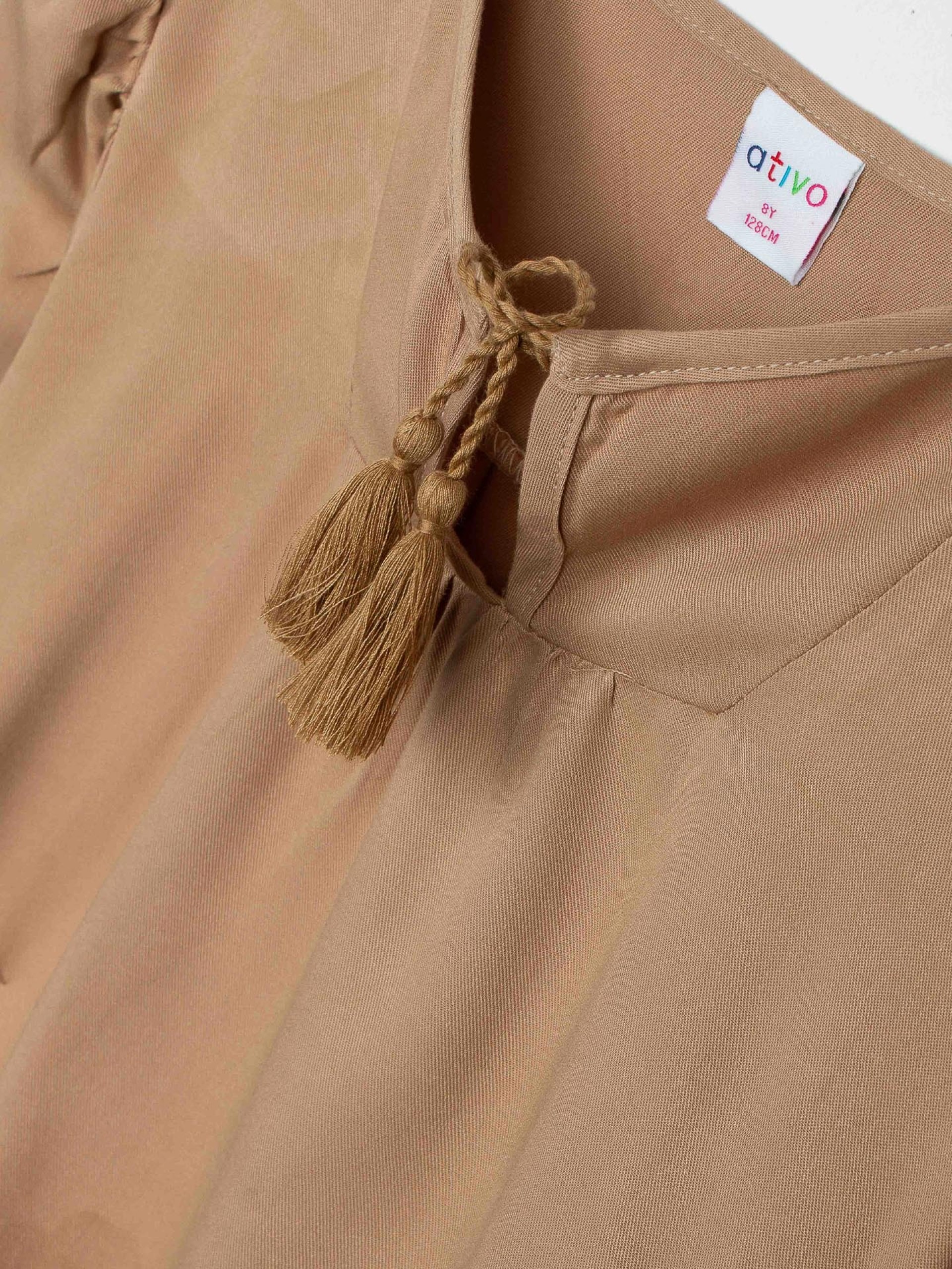 blouse beige pour filles et ados, boutique de vêtements pour enfants à saint martin en haut