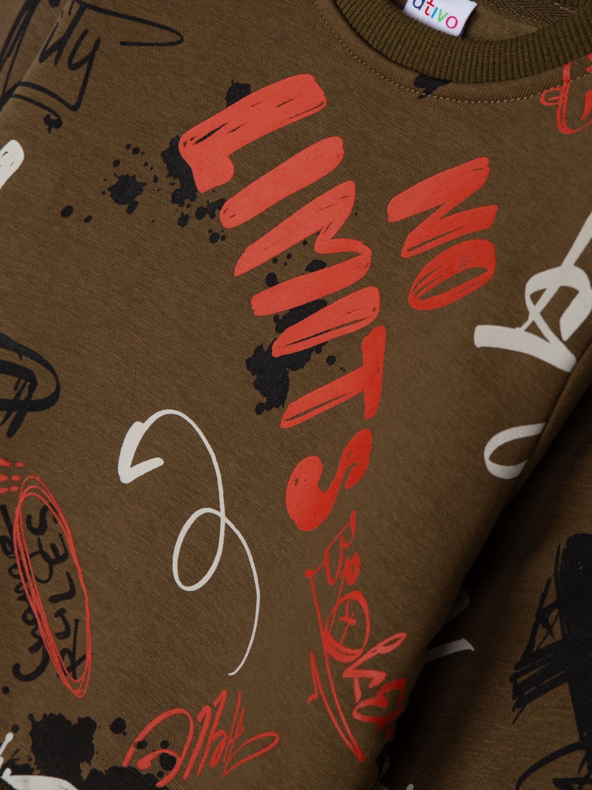 Sweat kaki tags – Image 3