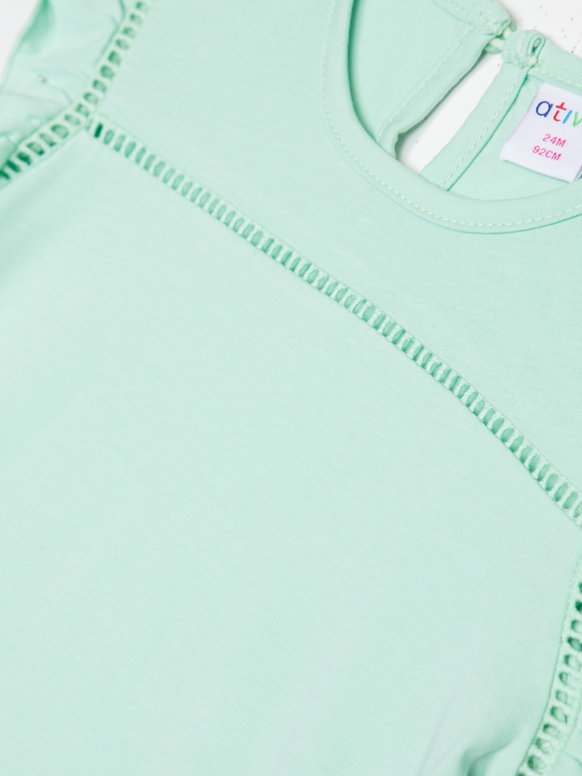 t-shirt vert d'eau pour bébé fille pour été, boutique de vêtements pour enfants à saint martin en haut dans les monts du lyonnais