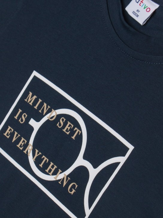 t-shirt marine pour garçons et ados, t-shirt pour l'été, boutique de vêtements à saint martin en haut dans les monts du lyonnais