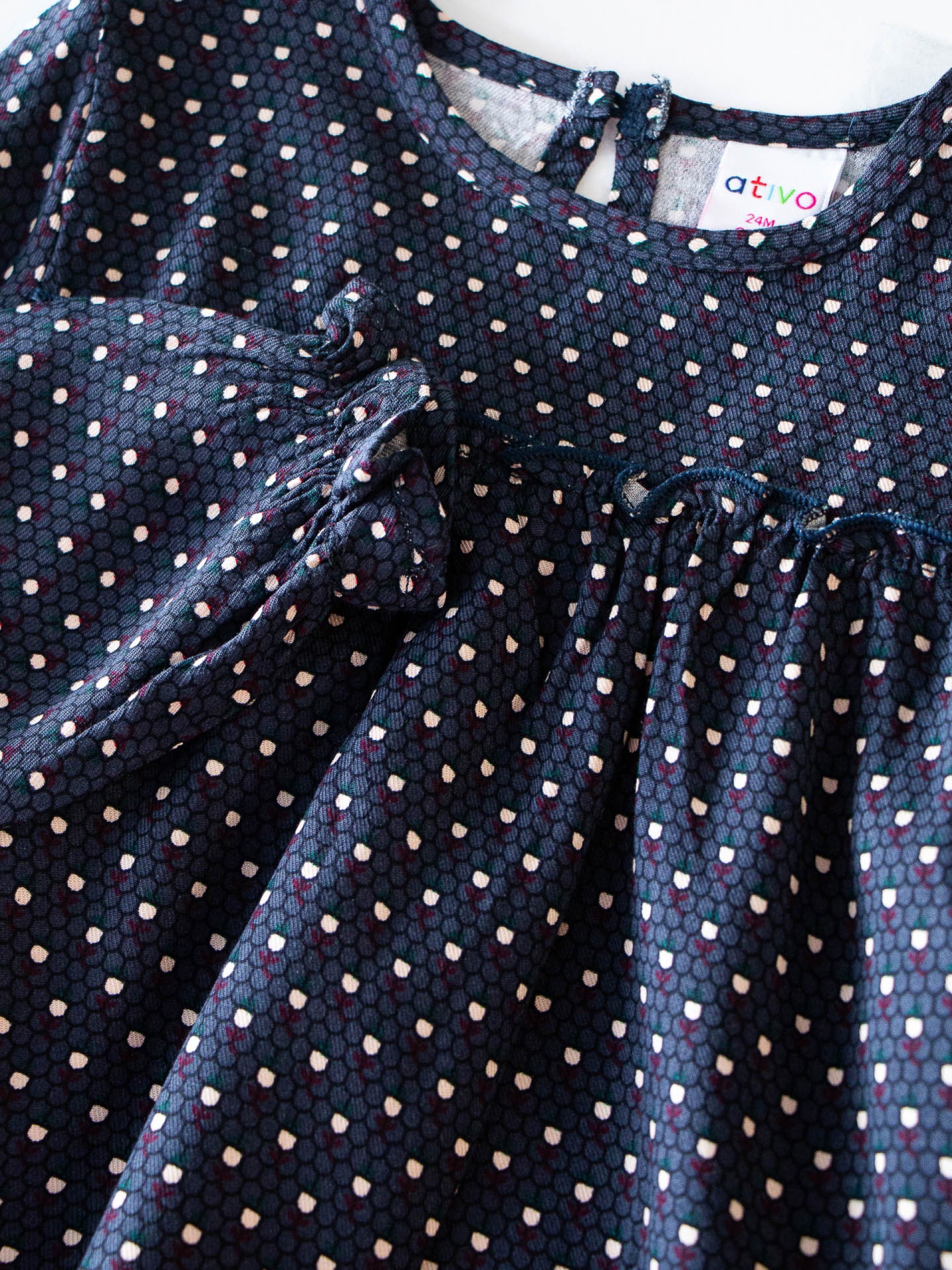 Blouse marine à motifs – Image 3