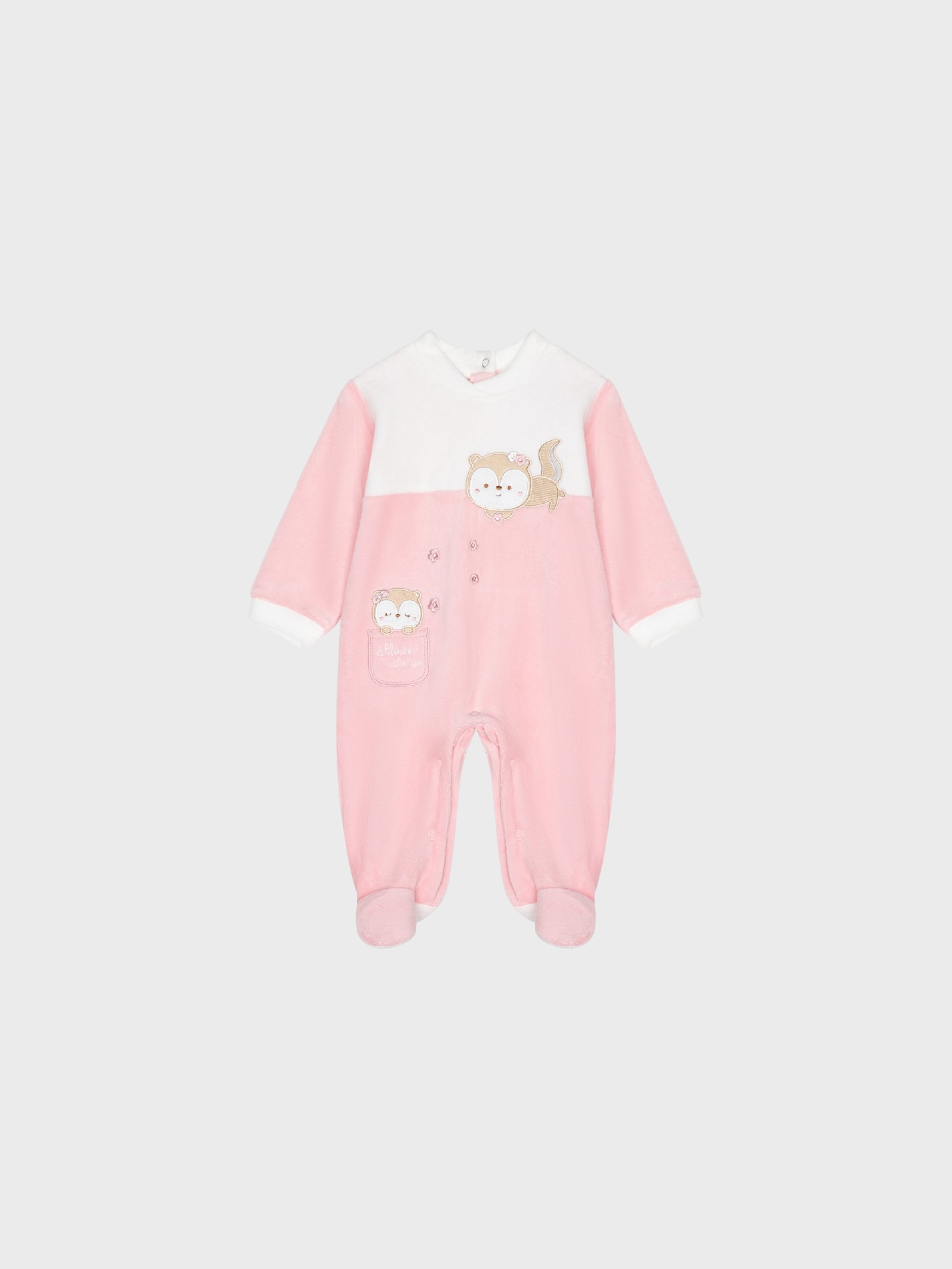 pyjama rose velours pour bébé fille, grenouillère idéale cadeau naissance, boutique de vêtements à saint martin en haut dans les monts du lyonnais